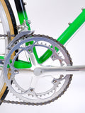 Closeup of 'Shimano 600' crank.