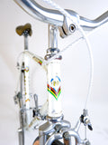 Norta white 54cm headtube and logo.