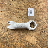 One23 100mm 1" 1/8 White Stem 31.8 Clamp